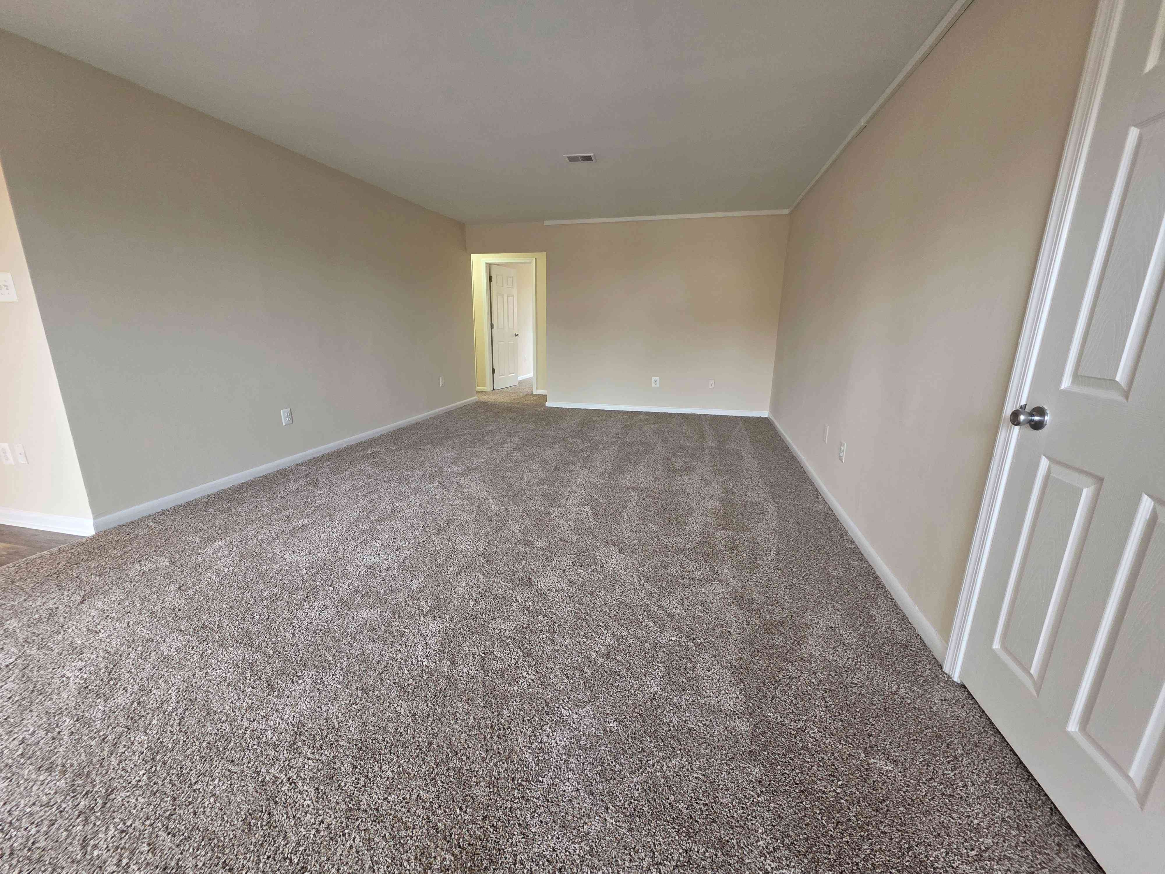 Summit Crest Image 7