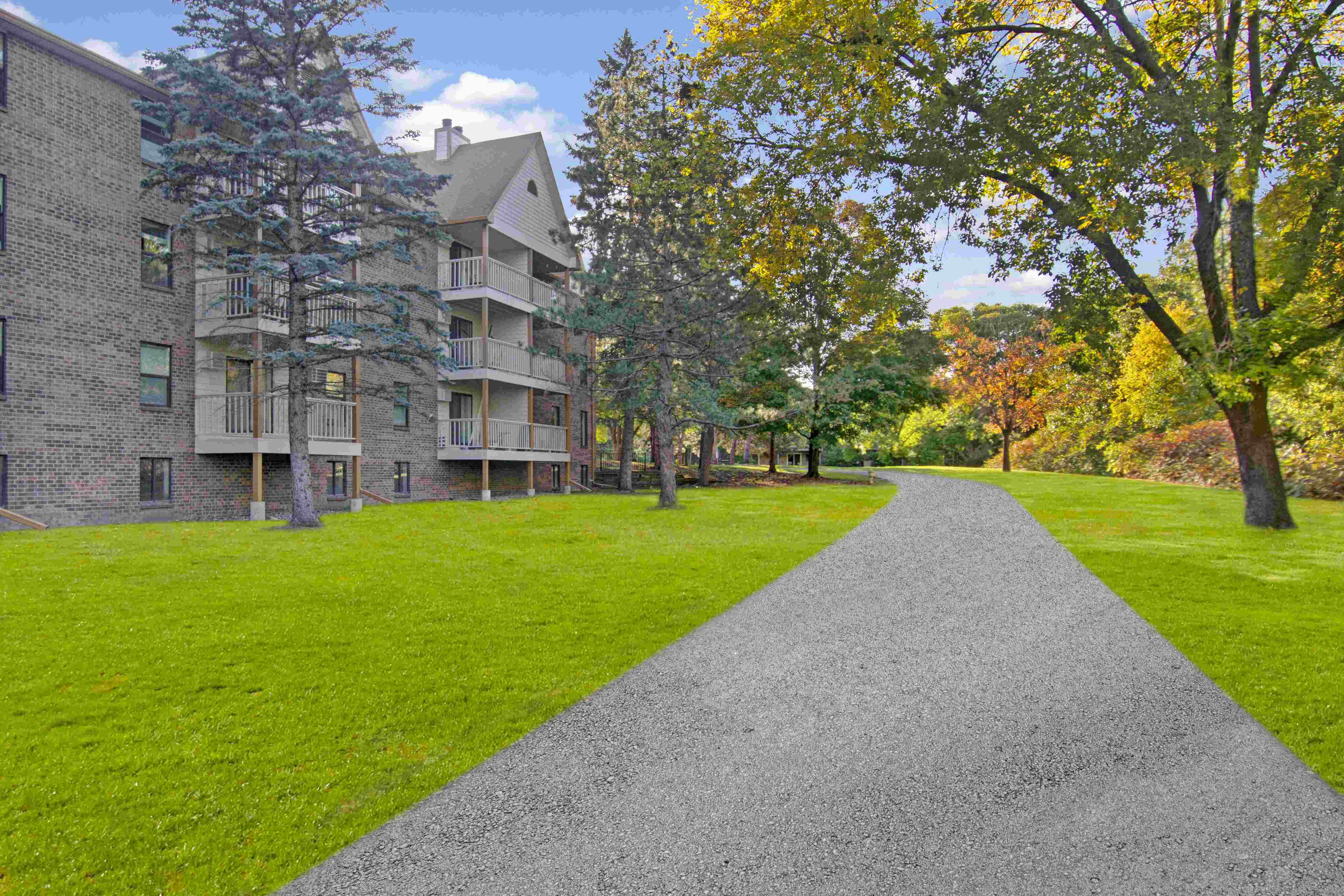 Plymouth Square Image 20