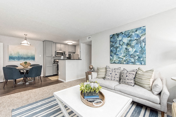 Oak Creek at Polaris Image 1