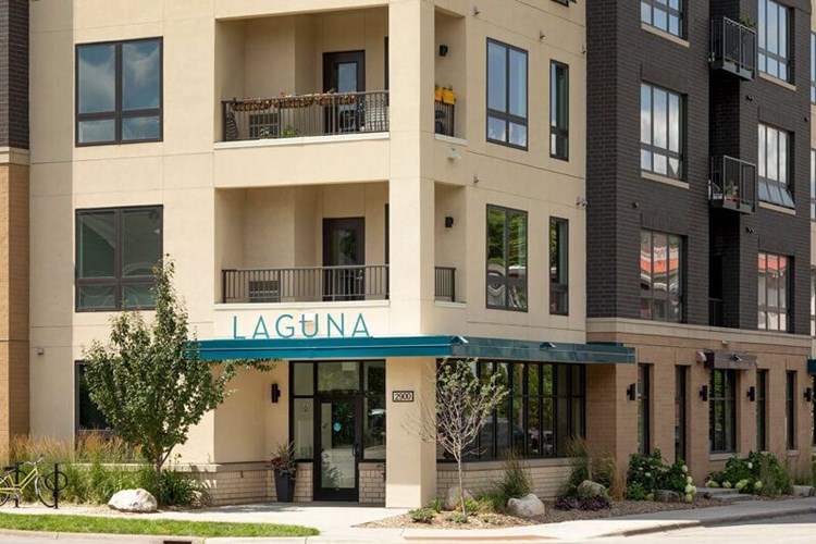 Laguna Apartments Image 1