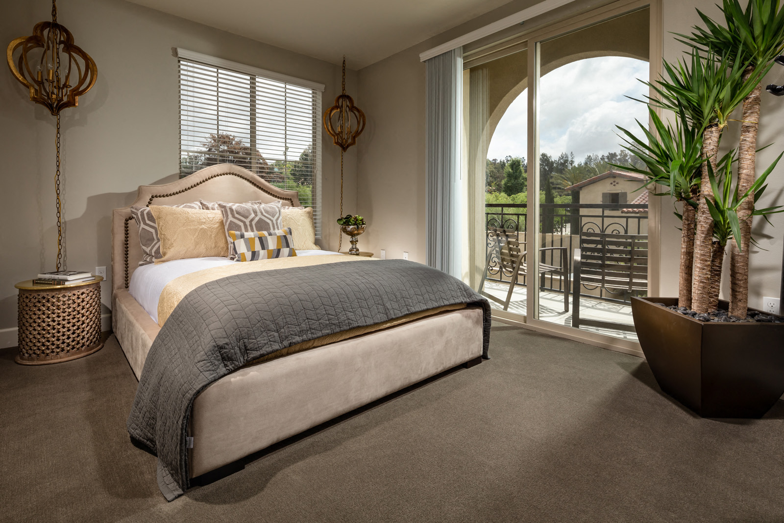GS_Adagio_Model_400_Master_Bedroom_Mission Viejo