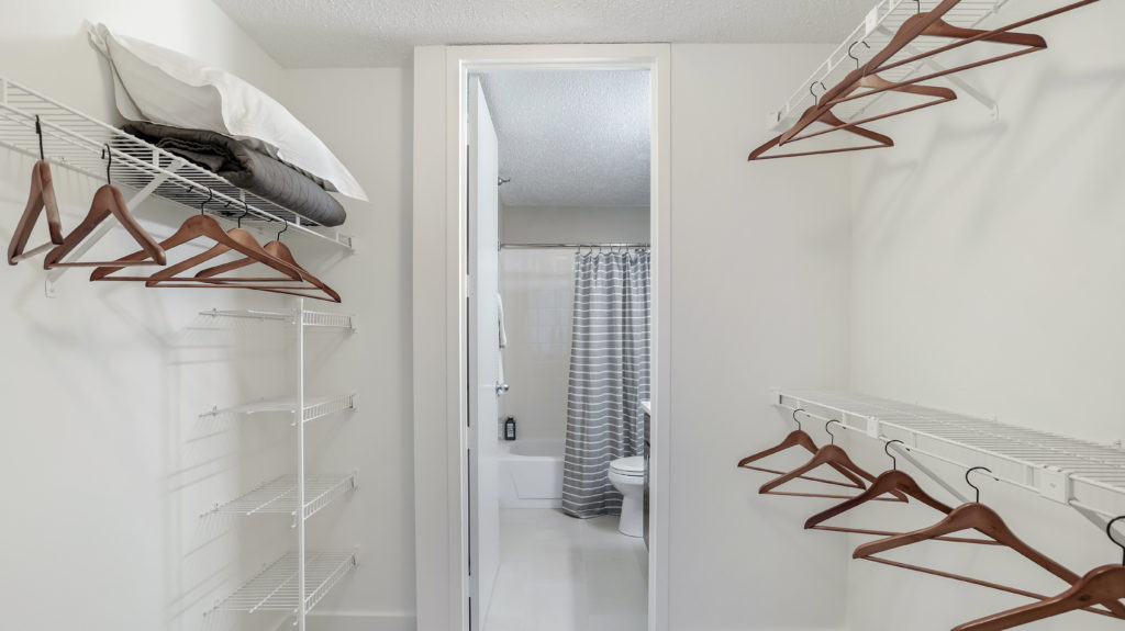 Eugenie Terrace on the Park Image 15