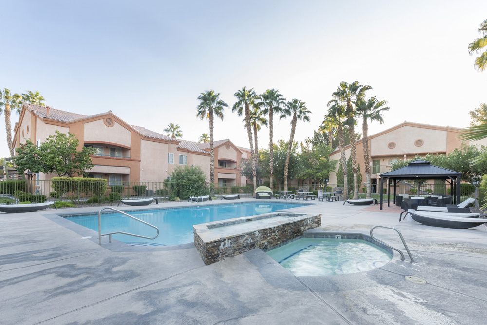 Mesa Verde Apartments Image 1