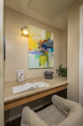 Gables Oak Creek Image 17