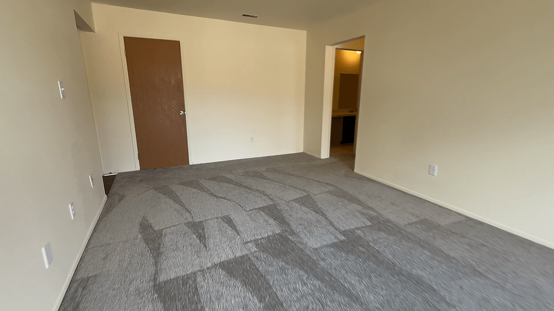 Knottingham Apartments Image 7