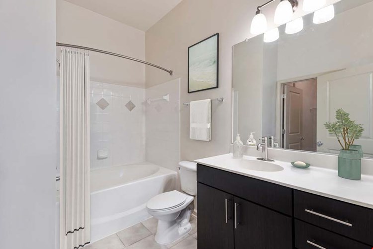 Camden Fairfax Corner Image 10