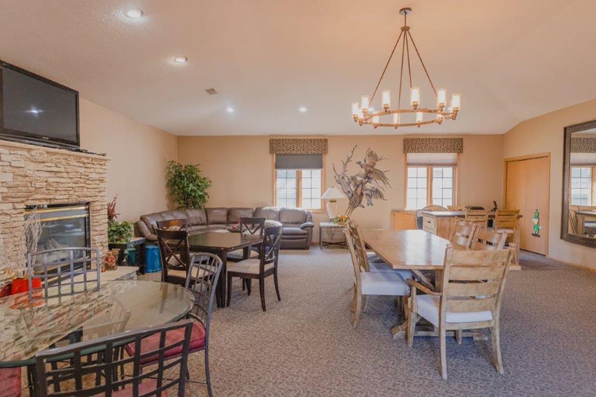 Parkwood Terrace Apartments Image 4