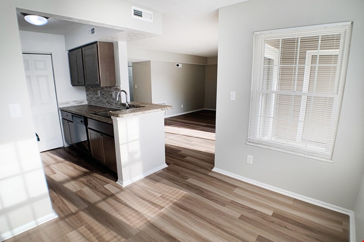 Steeplechase Apartments Image 41