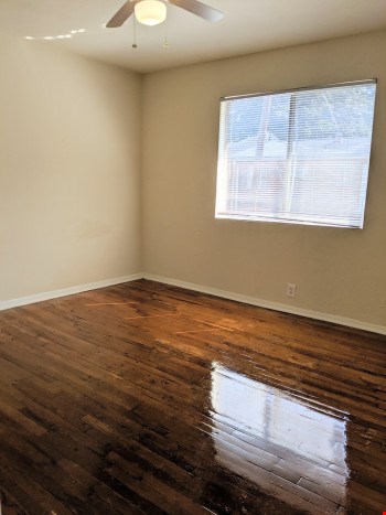 Station Square Image 5