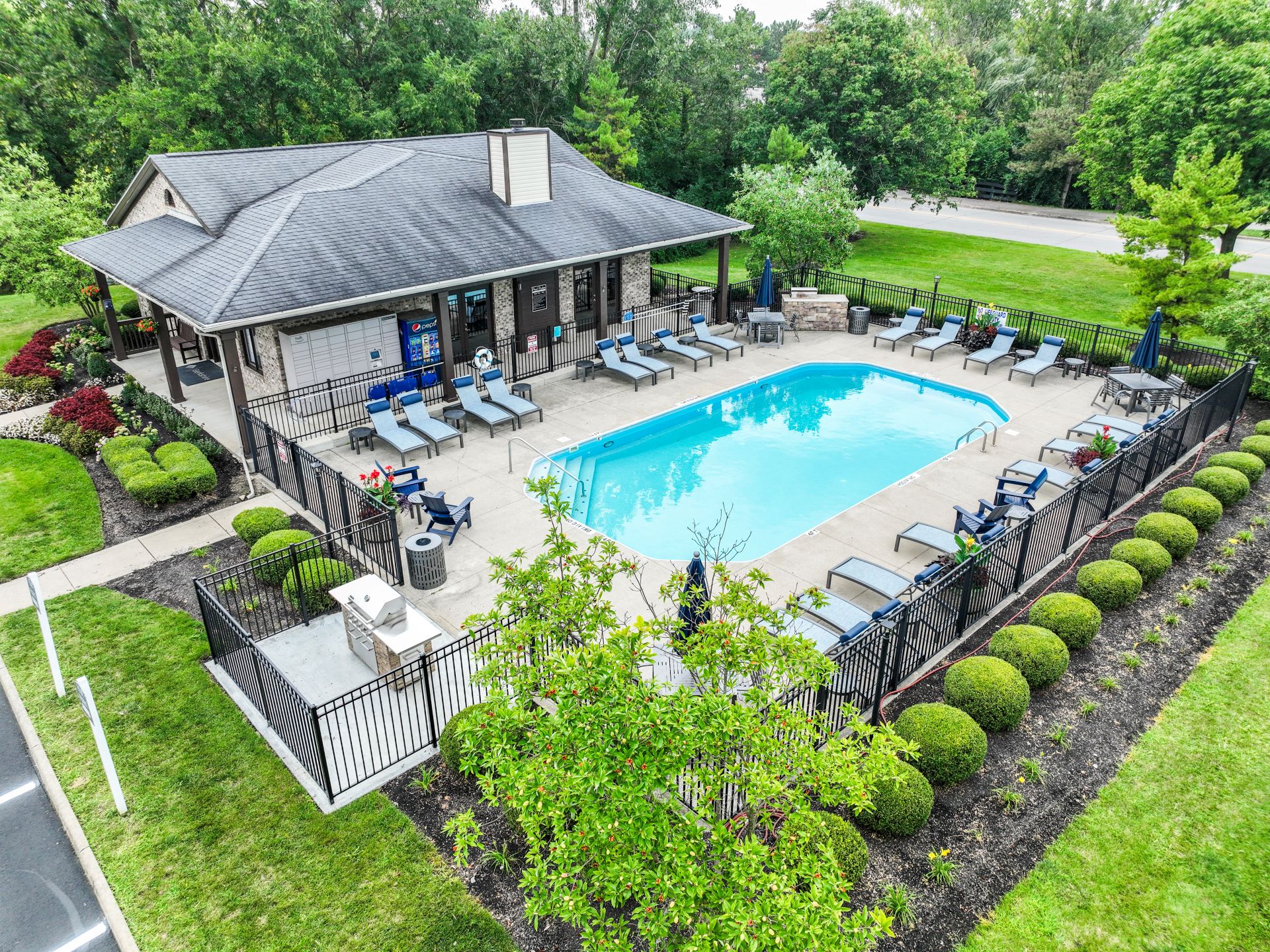 Sterling Park Apartments Image 1