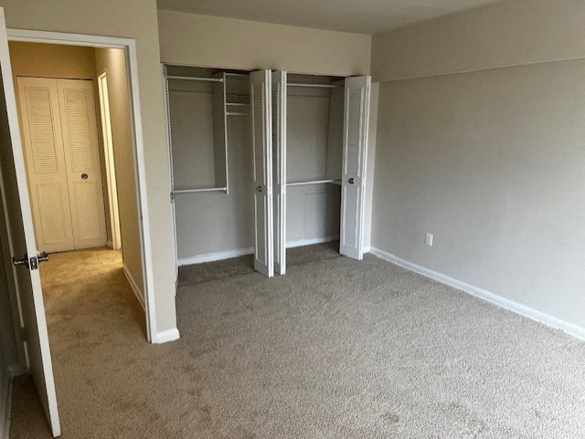 Silver Spring Towers Image 116