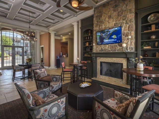 Camelot at LaMer Image 27