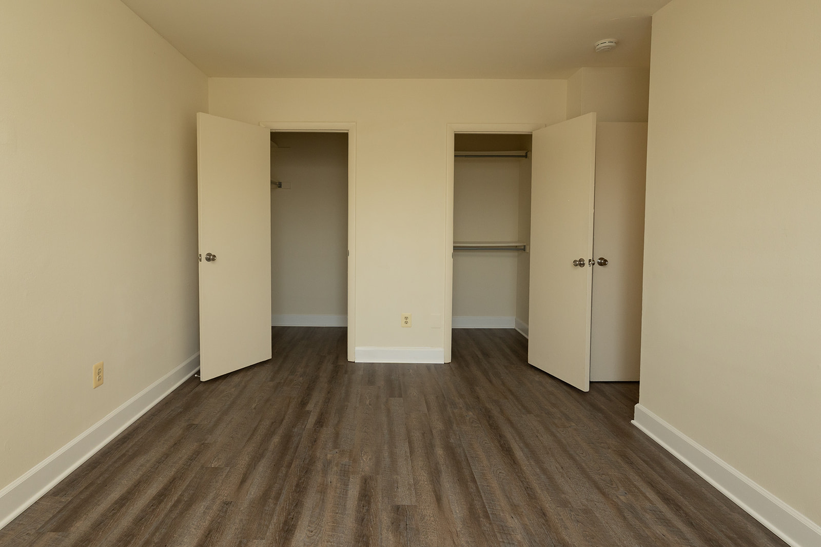 Lawyers Hill Apartments Image 4