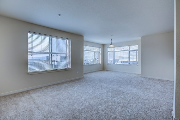 LaVie at Queen Anne Image 3