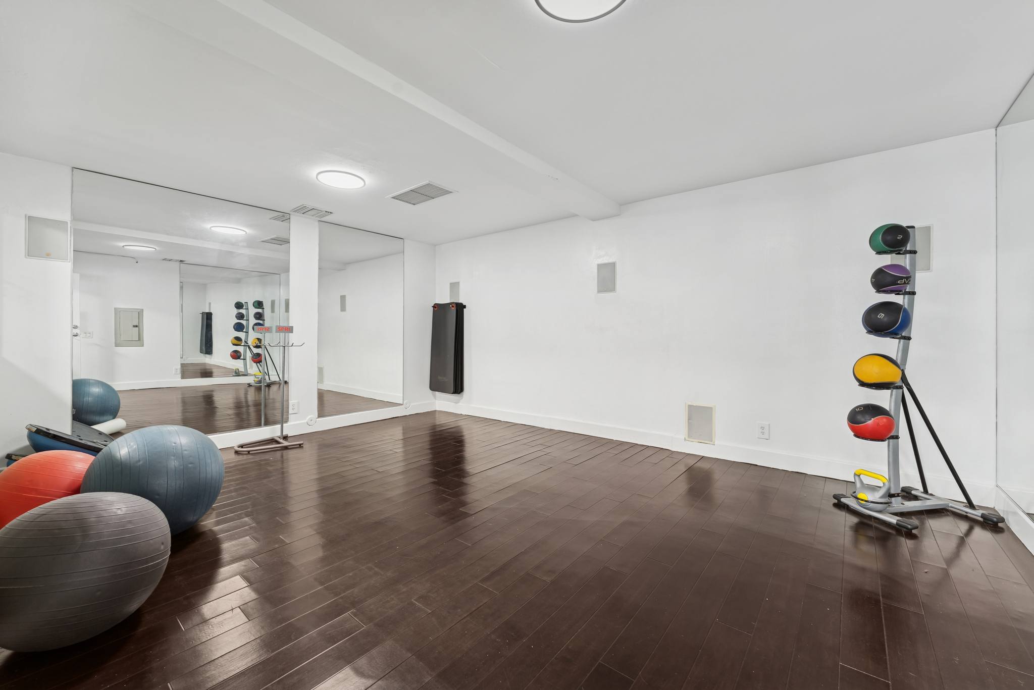 The Summit at Point Loma Image 29