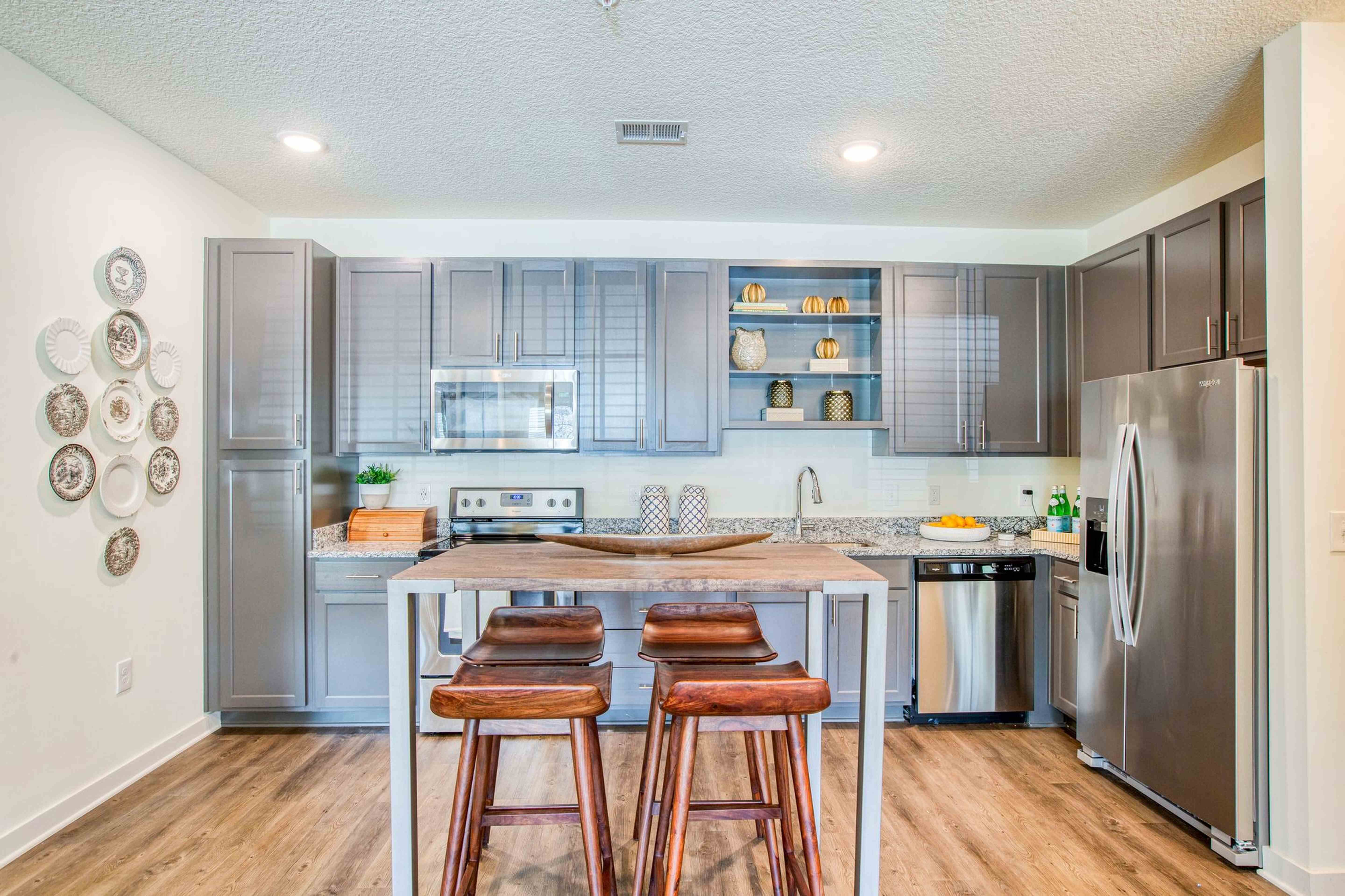 Springfield Apartments Image 10