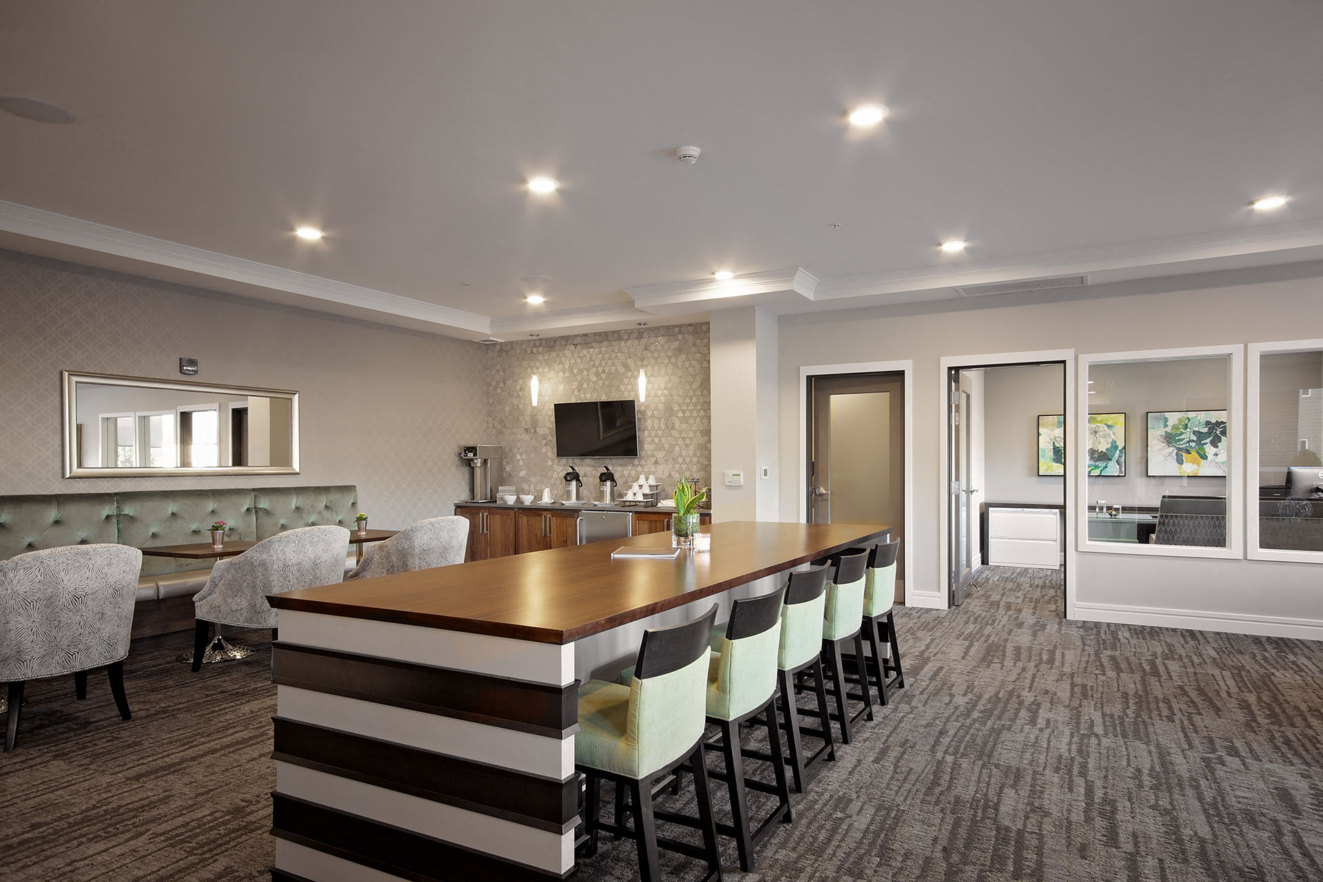 Inviting lobby with plenty of seating