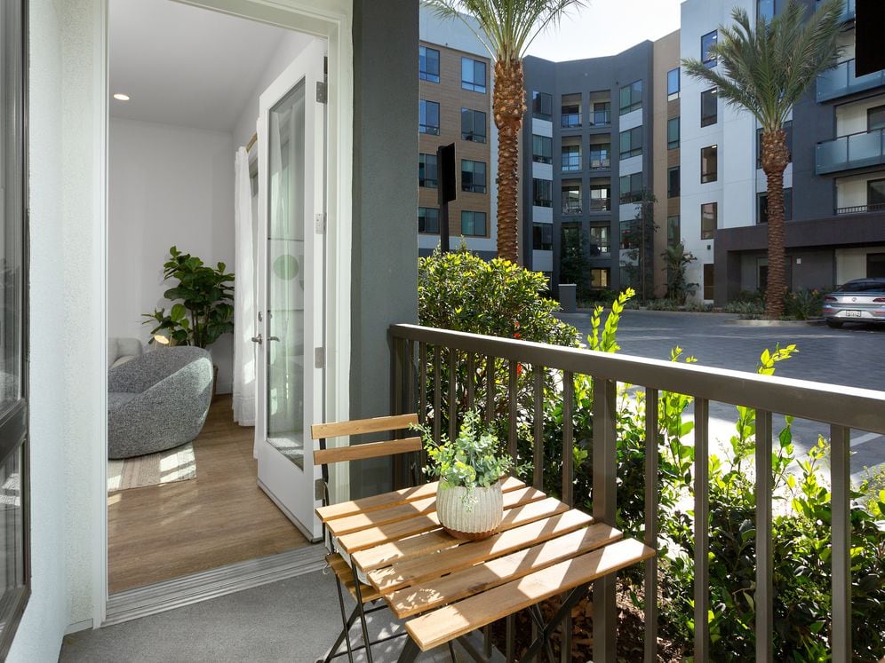 Building A Avalon Design apartment home patio