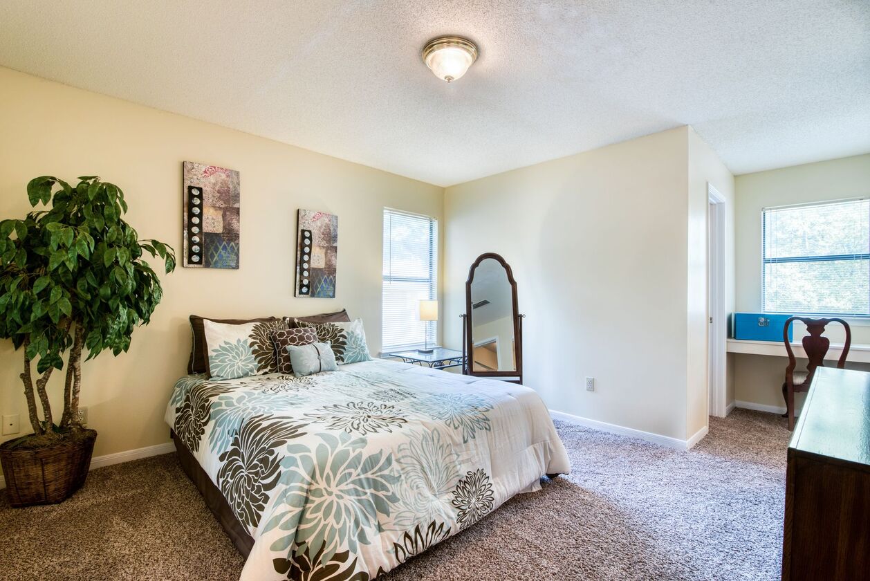 Arbors of Century Center Image 6