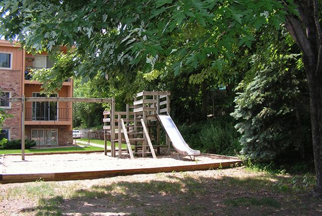 Hampshire House Image 2