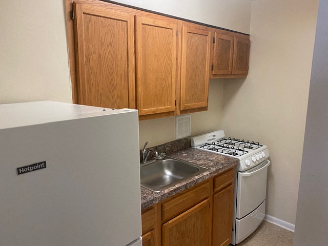 Silver Spring Towers Image 28