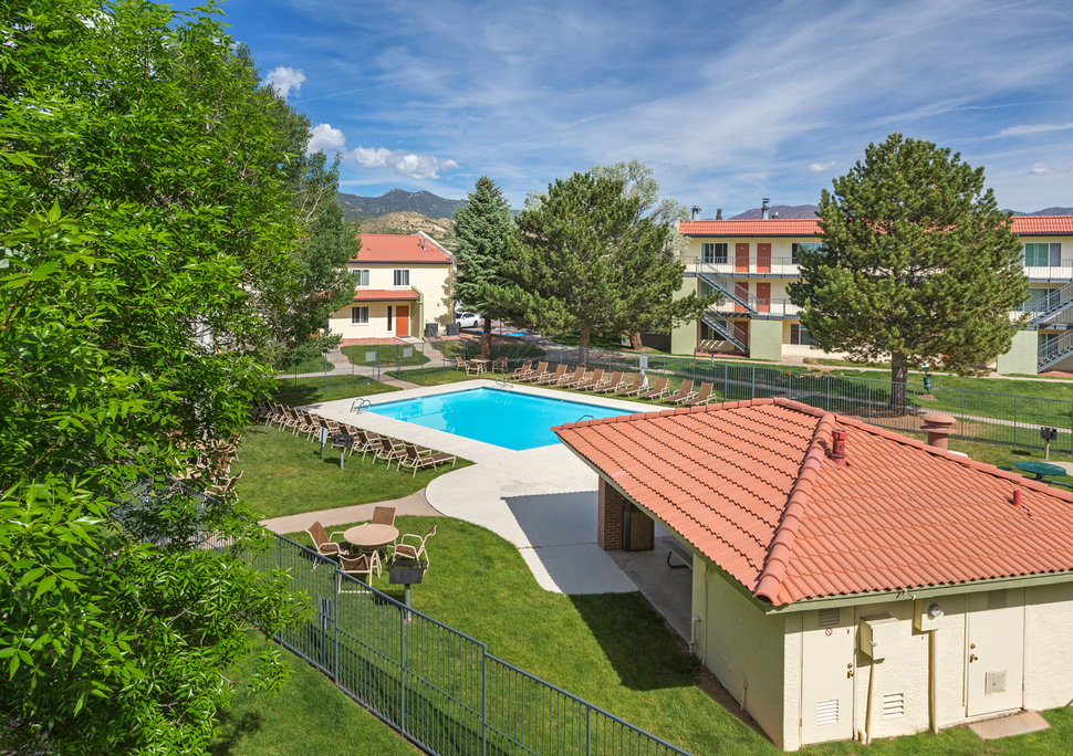 Apartments At Altamira Apartments Colorado Springs