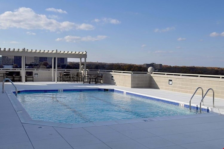 Parc Rosslyn Image 2