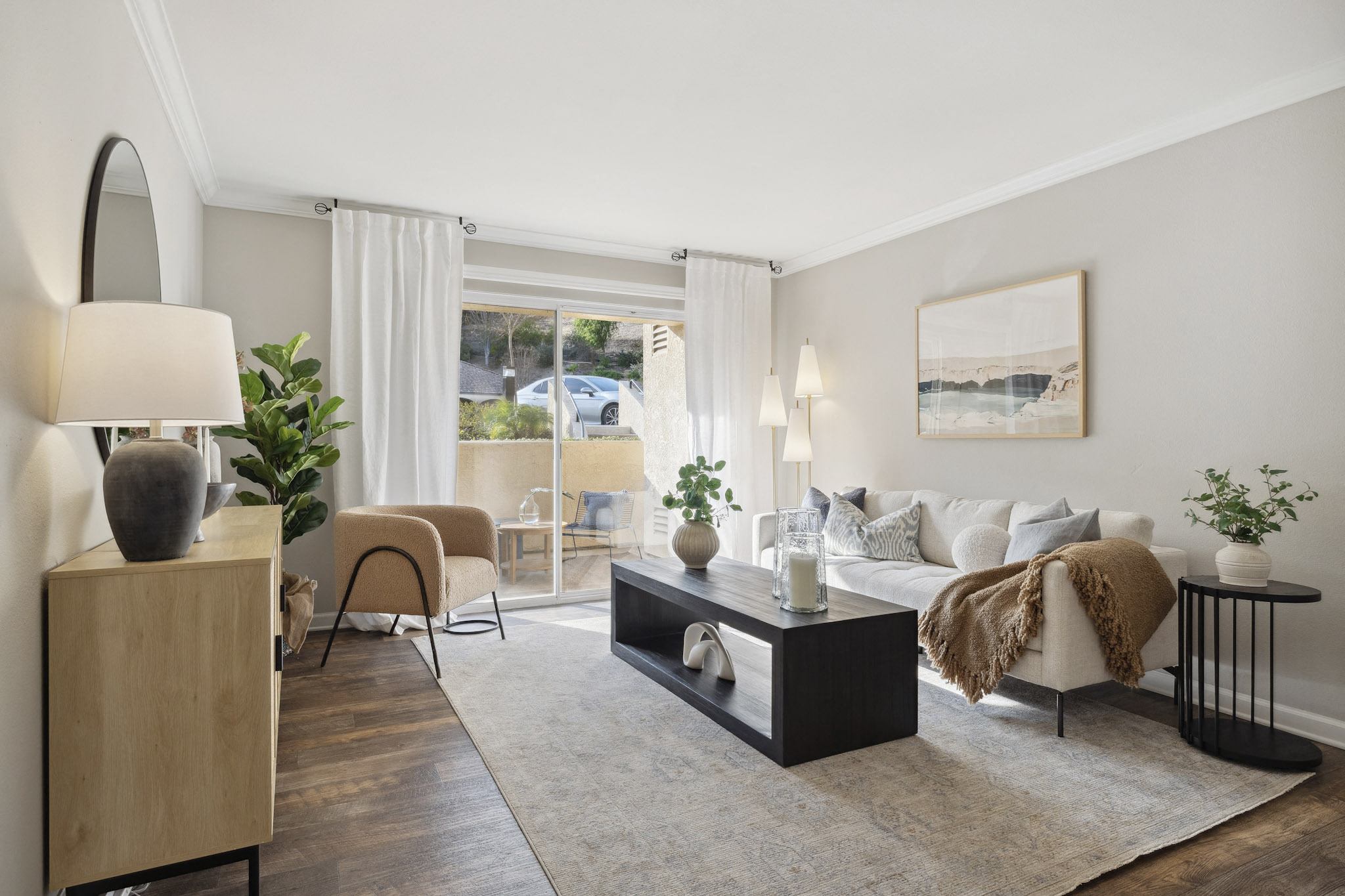 Shadow Ridge Apartment Homes Image 2