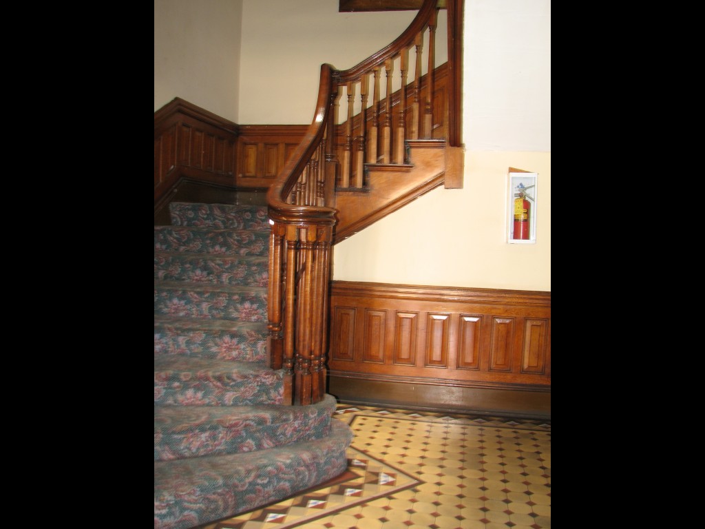 Best Apartments Image 6