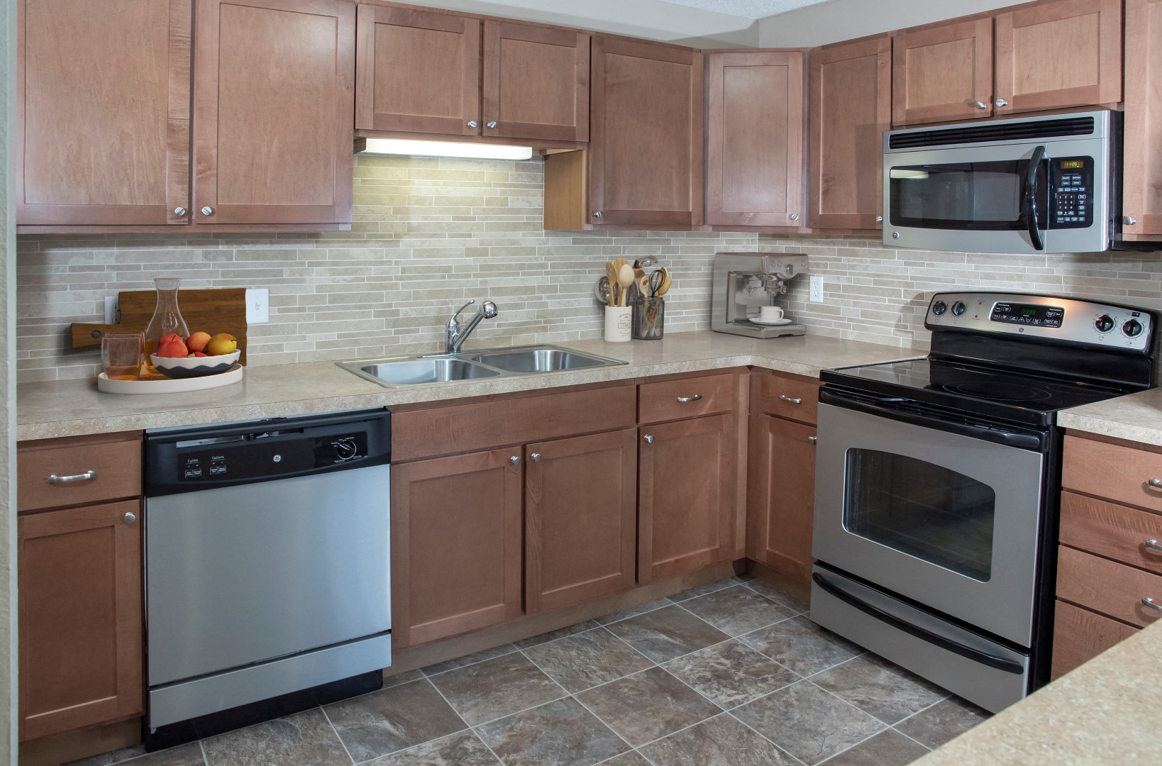 Creekside Apartments Image 27