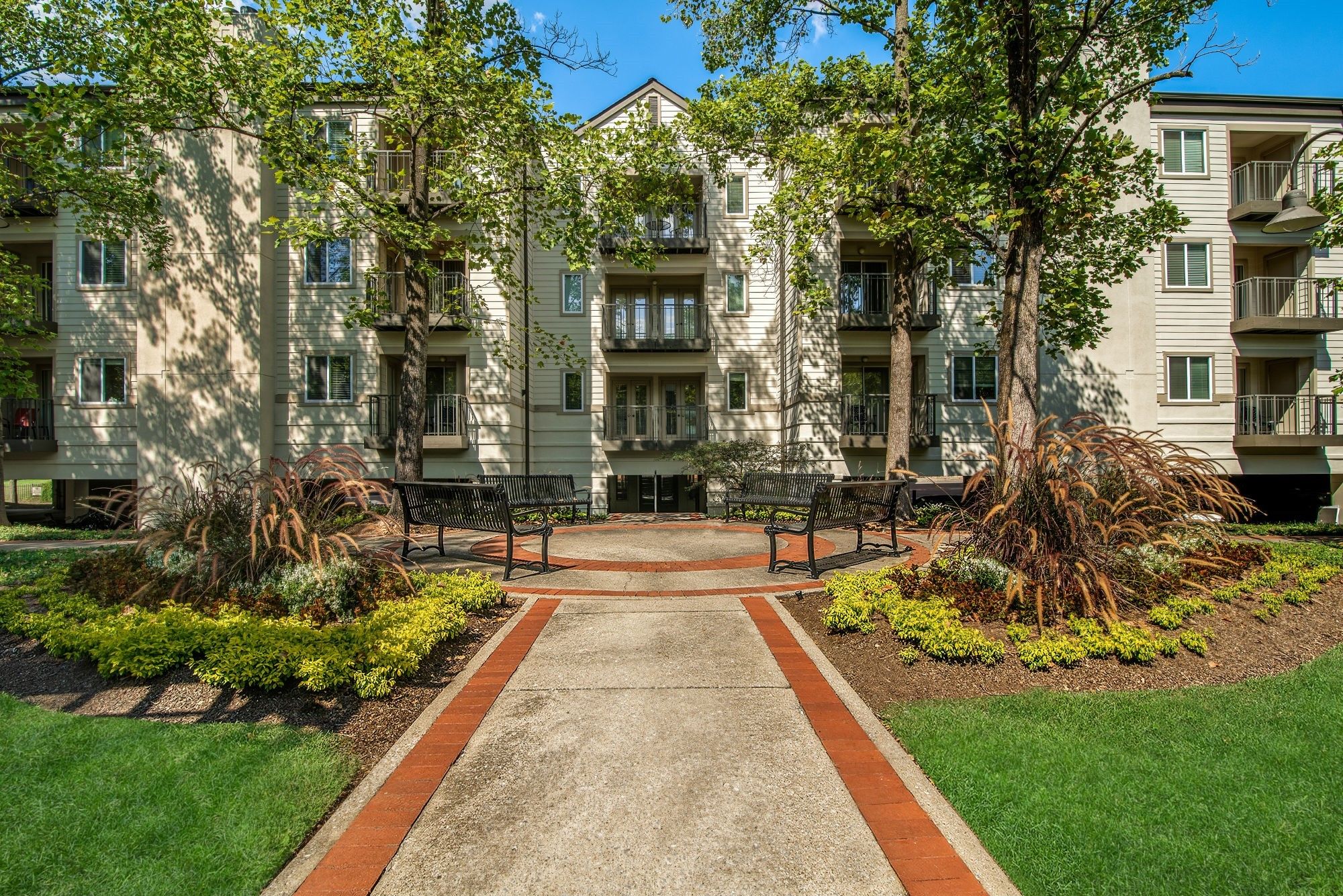 Vanderbilt Properties Image 9