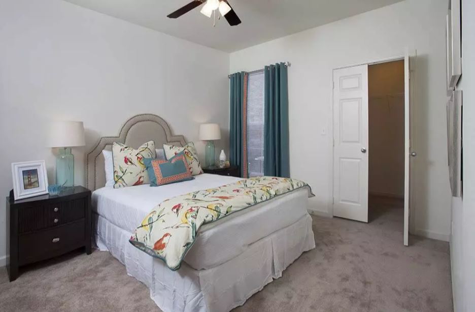 Nelson Pointe Apartment Homes Image 7