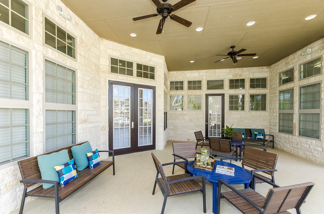 Retreat at Magnolia Image 30