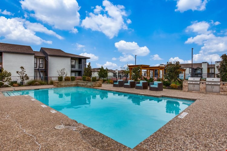 Decker Apartment Homes Image 16