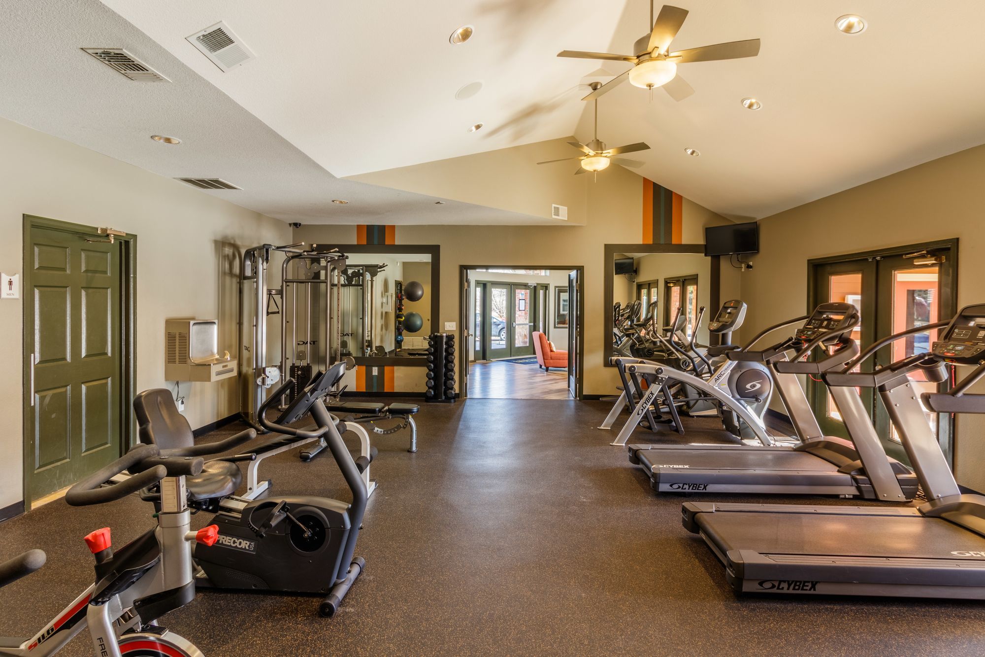 Willow Run Village Apartments Image 17