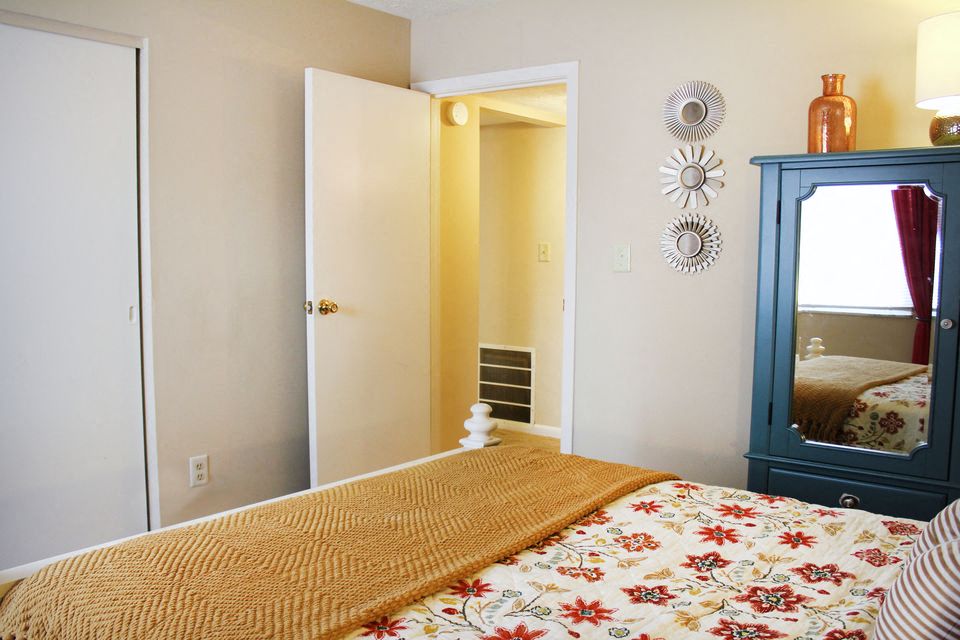 East Pointe Apartments Image 16