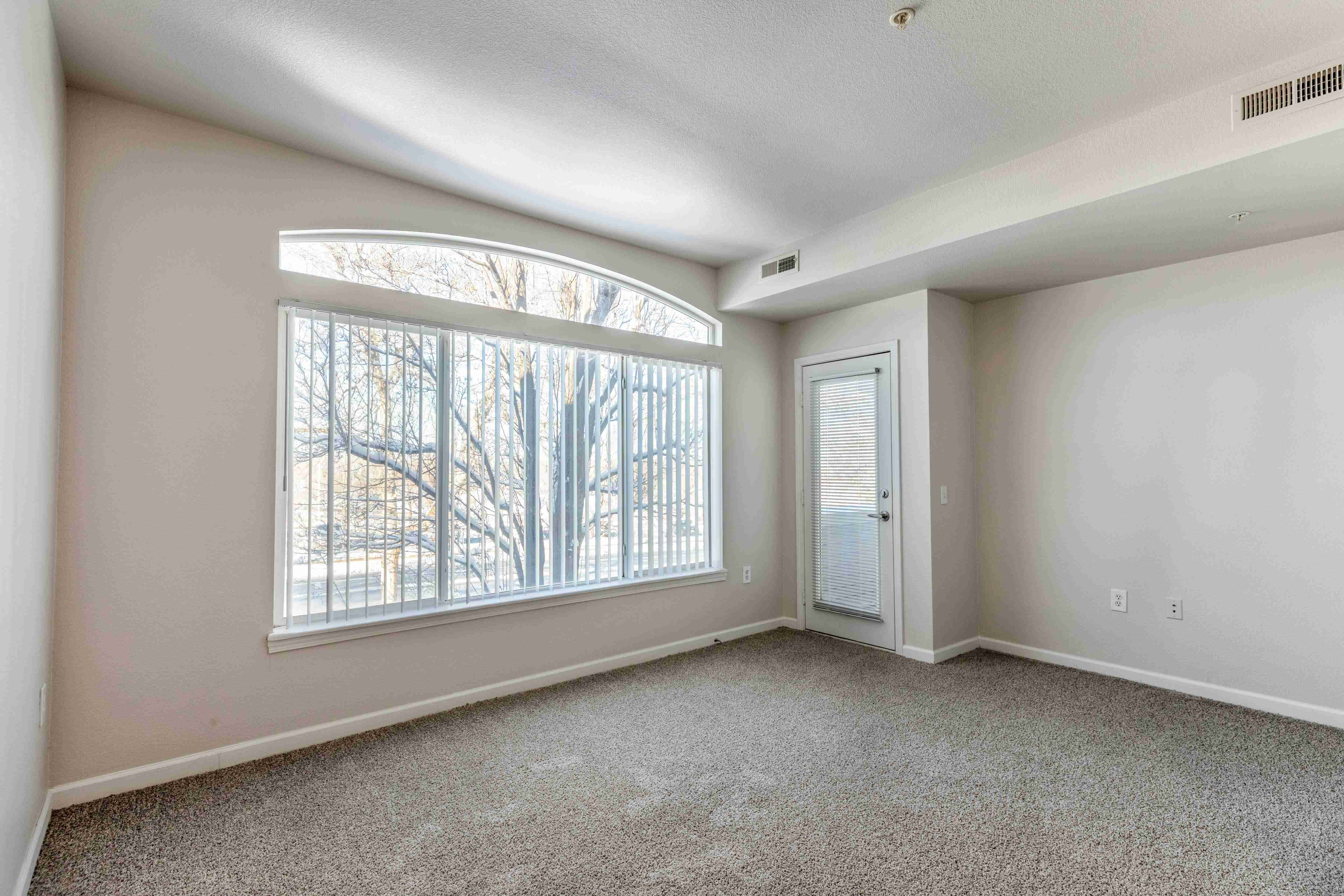 Pavilions at Silver Sage Apartments Image 41