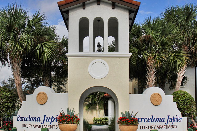 Barcelona Jupiter Image 17