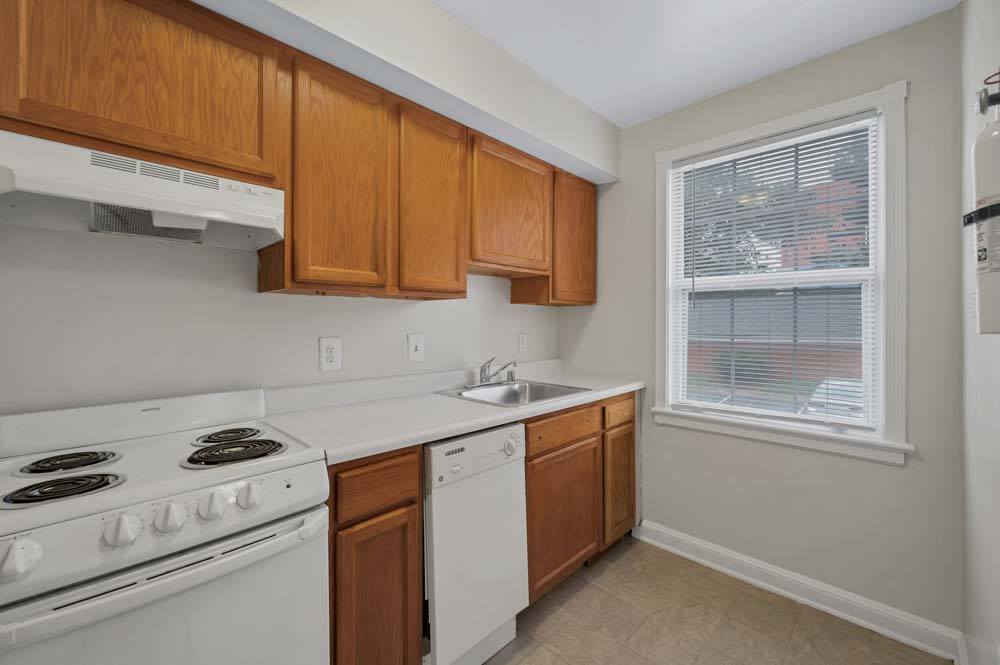 Woodside Place Image 4