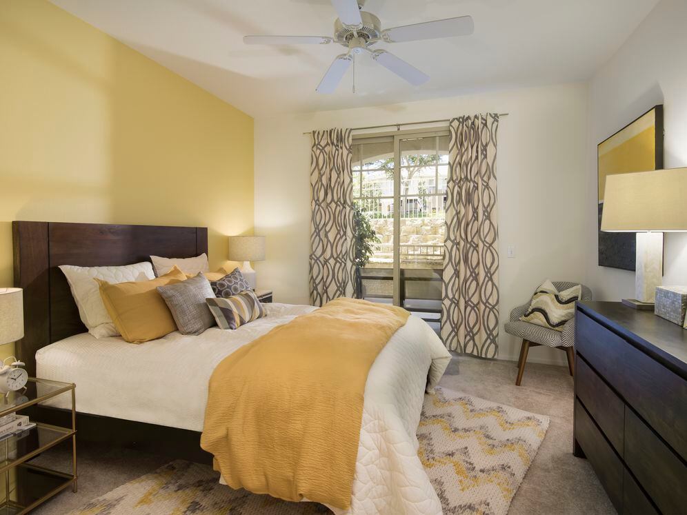 Classic Package I bedroom with carpet