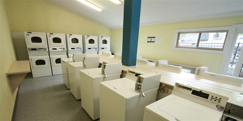 Brentwood Manor Image 6