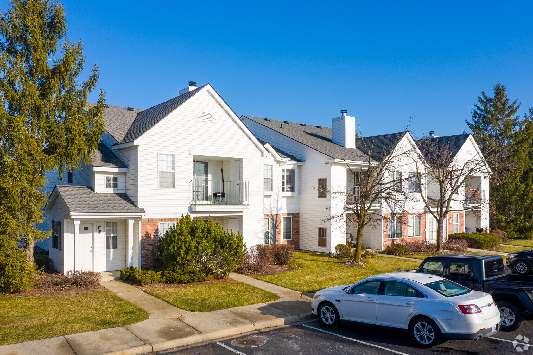 Village Club of Canton Apartments