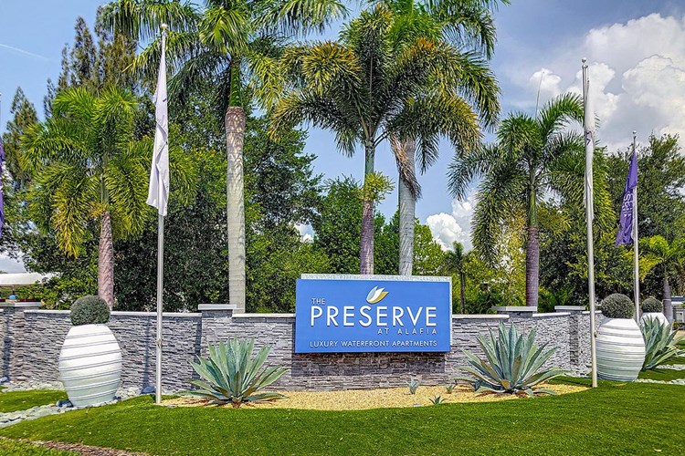 Live in a tropical paradise at The Preserve at Alafia, just south of Brandon and minutes from downtown Tampa and Ybor City.