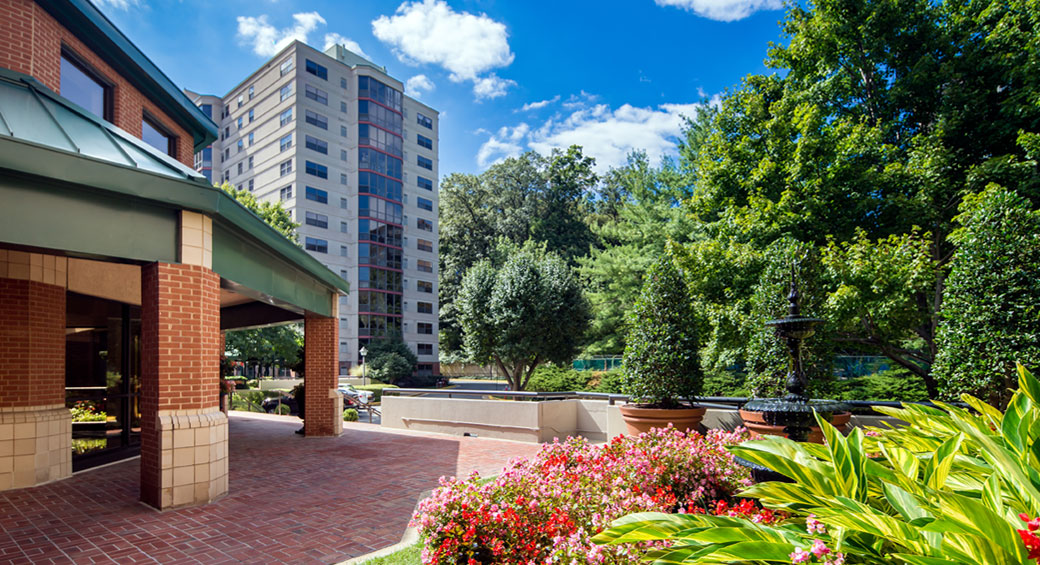Club House & Garden