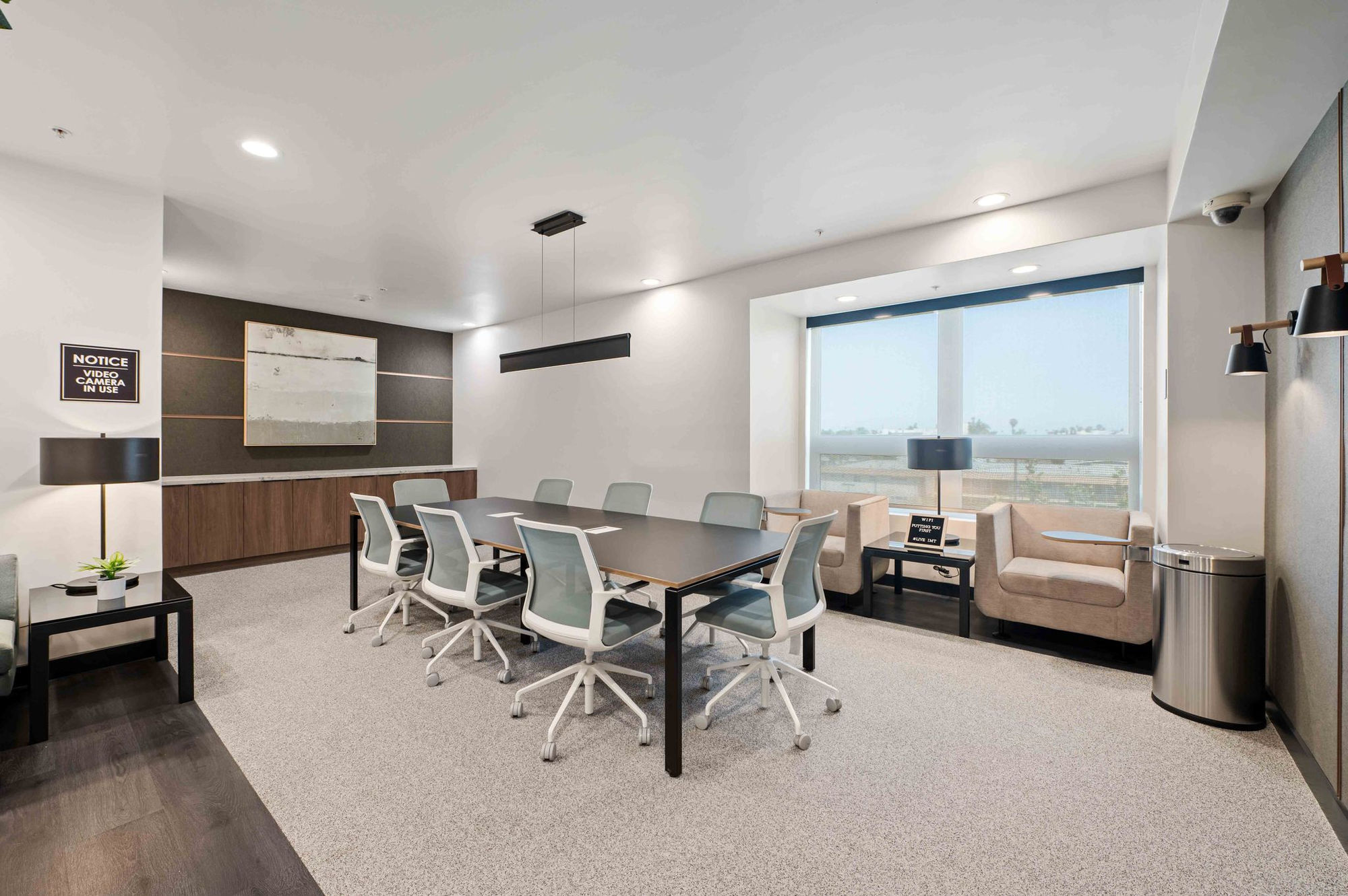 IMT Gallery 421 Image 27