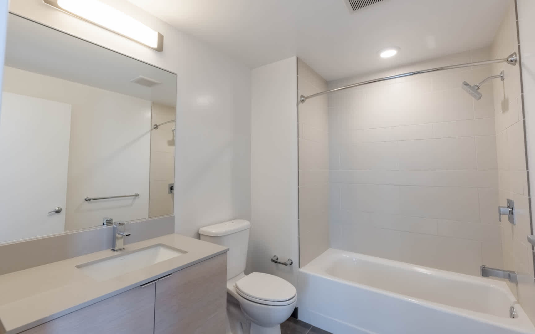 340 Fremont Image 41