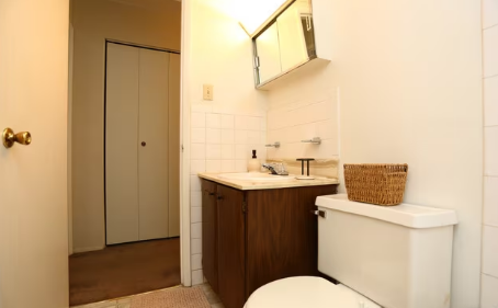 Cabana Club Apartments Image 10