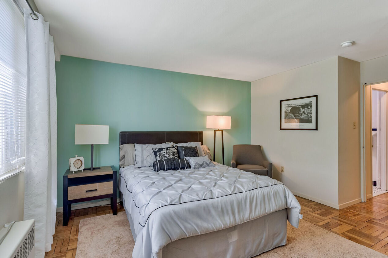 Thomas Wynne Apartments Image 5