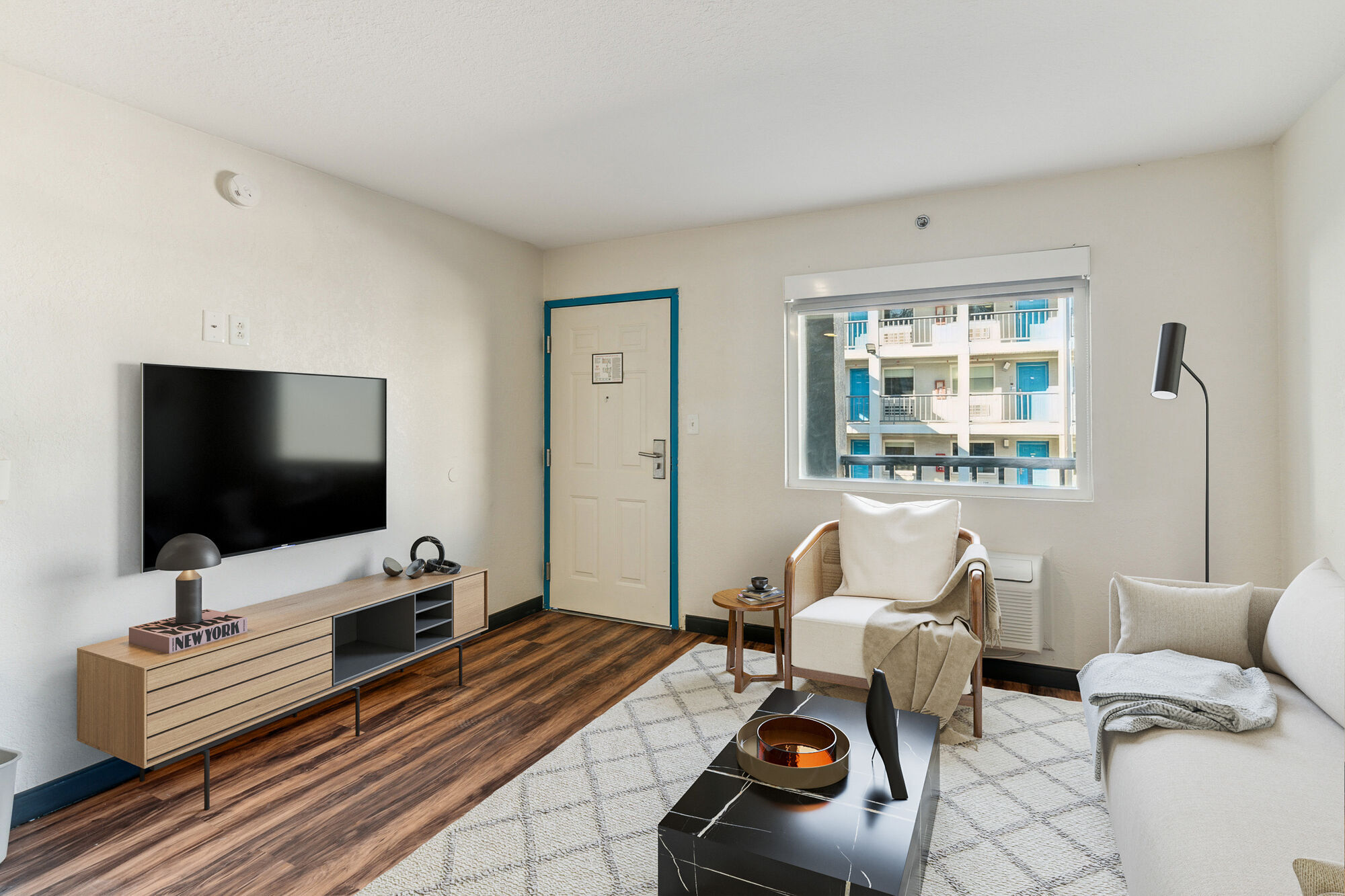 Atrium Flats Image 5