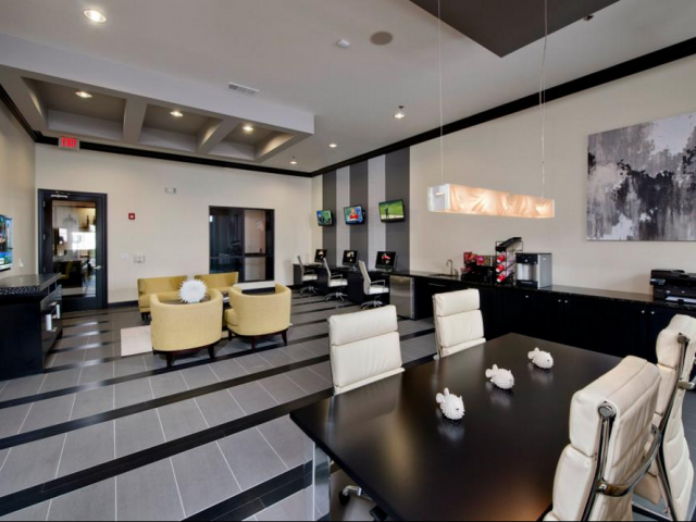 Elle of Buckhead Image 37